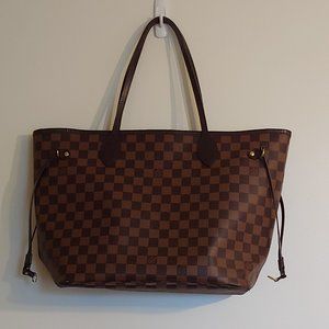 Louis Vuitton Neverfull Tote